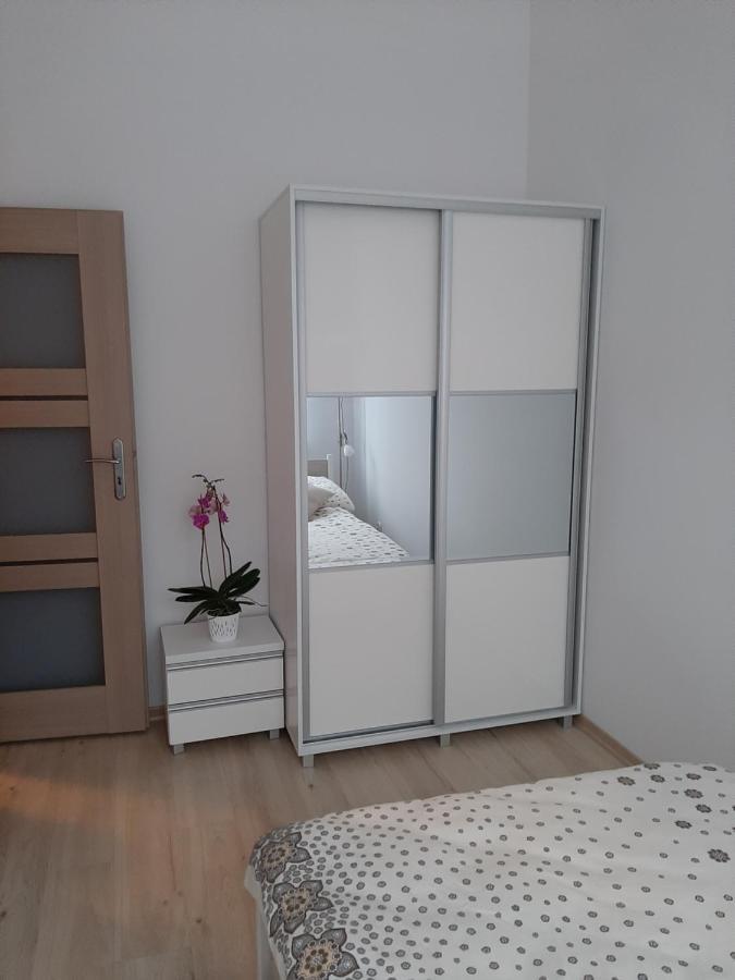 Apartament Nad Jeziorem Olecko Extérieur photo